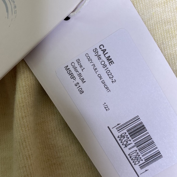 Johnny Was Calme Pull On Short Size Large Color:Bum NWT Retail $108 - Picture 2 of 8